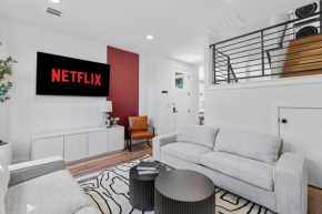 Luxe Holiday Retreat - Experience Austin Magic!